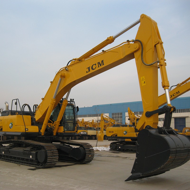Bakit sulit na pipiliin ang ginamit na Doosan excavator?