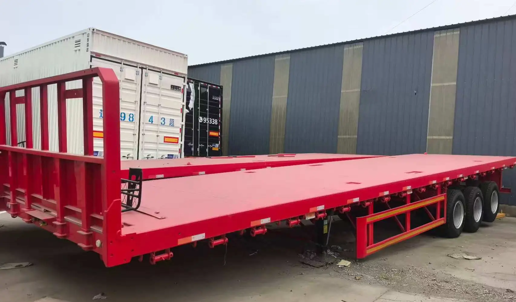 Gumamit ng 3 Axle Lowbed Semi Trailer